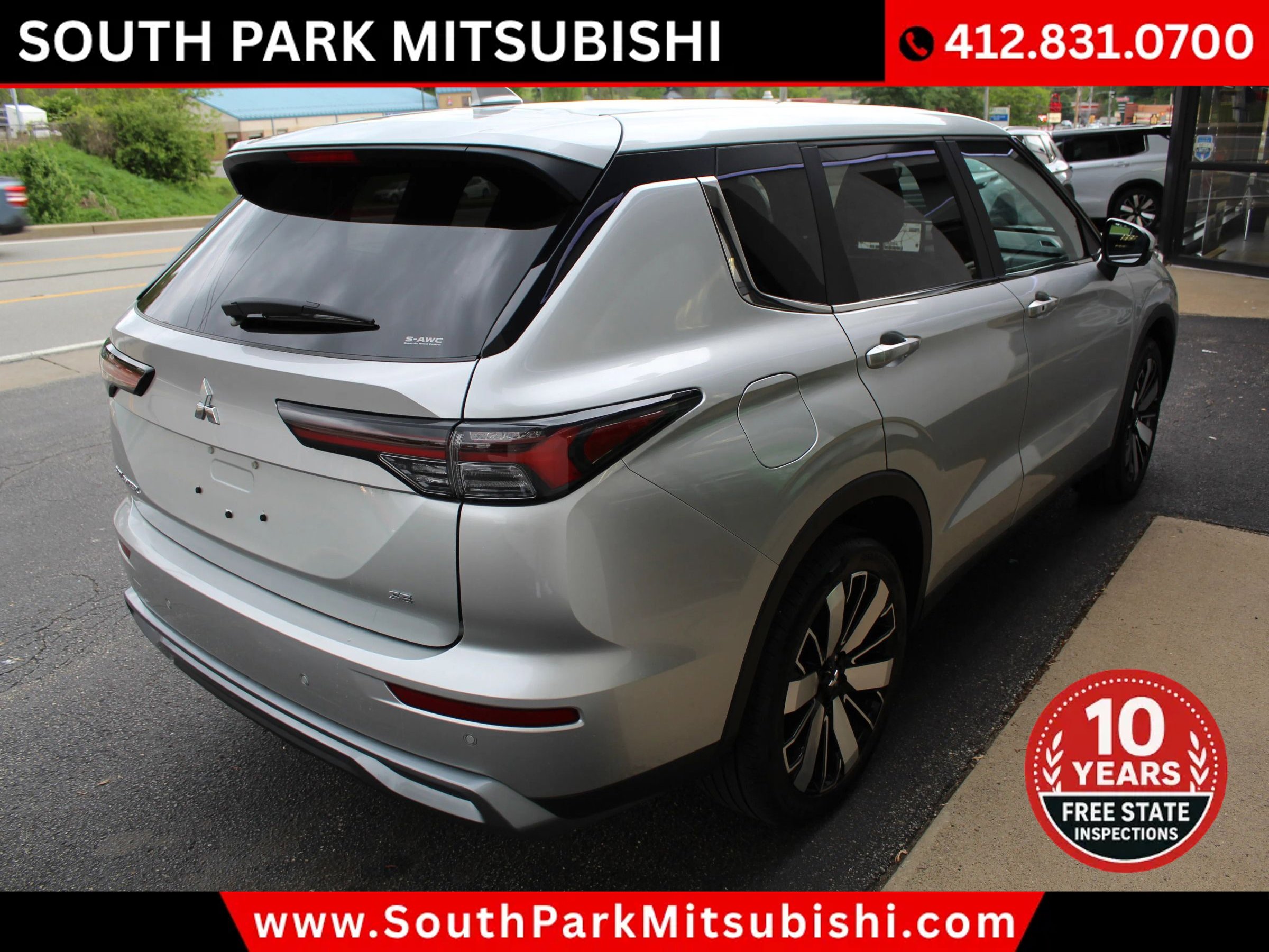 Used 2025 Mitsubishi Outlander SE AWD/4WD image 9