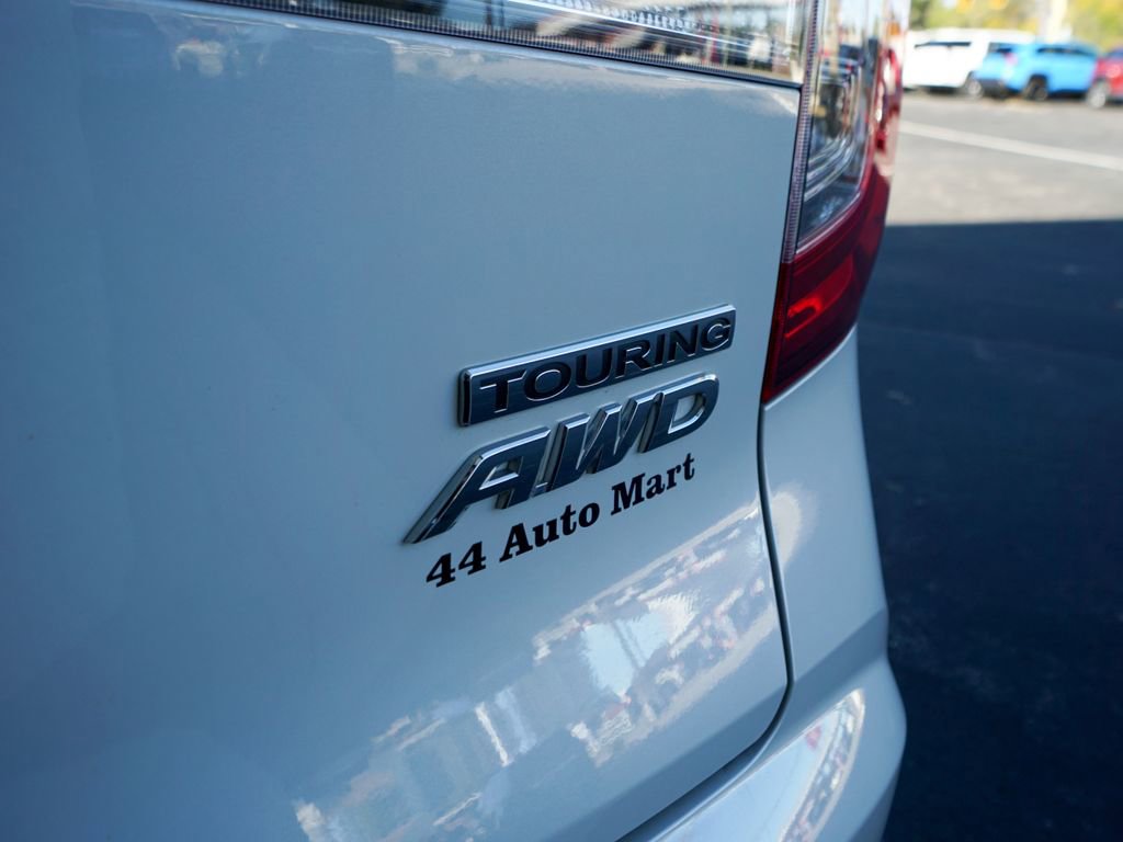 Used 2022 Honda Pilot Touring image 3