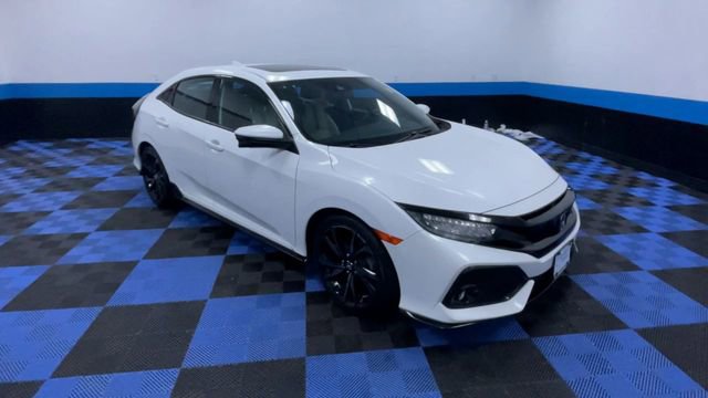 Used 2017 Honda Civic Sport Touring image 2