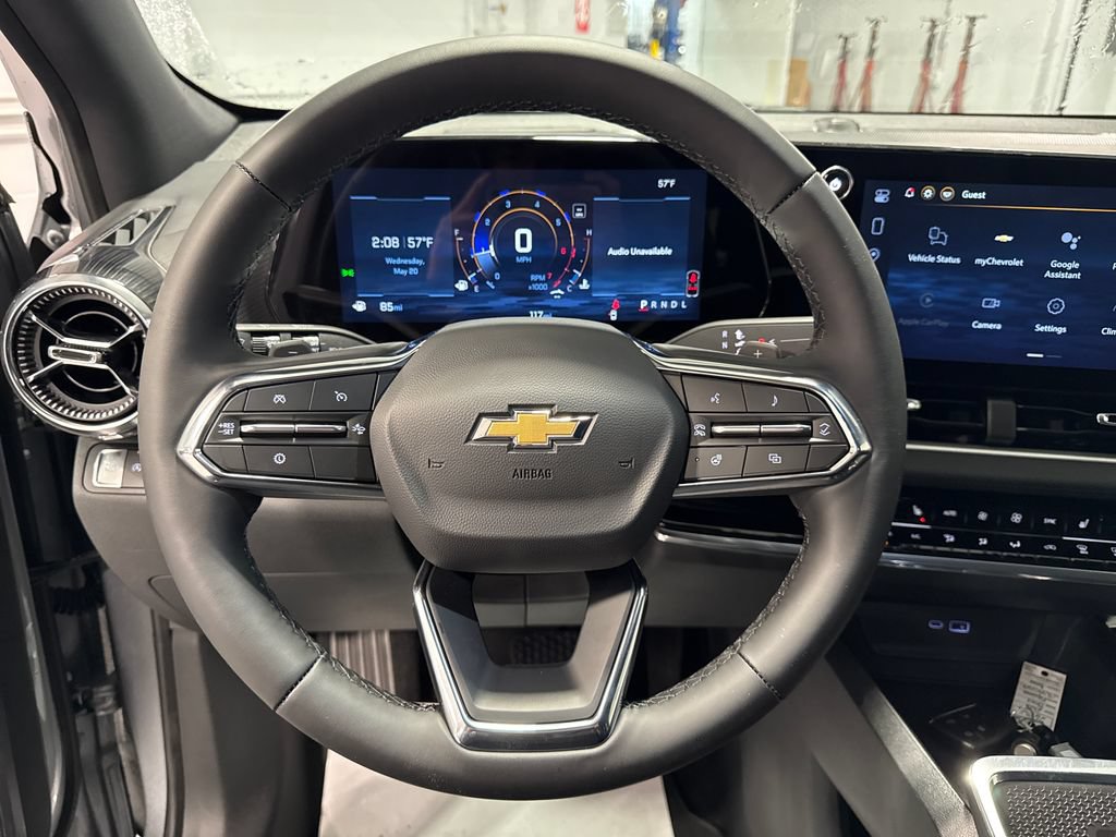 New 2026 Chevrolet Equinox LT w/ Convenience Package II FWD image 6
