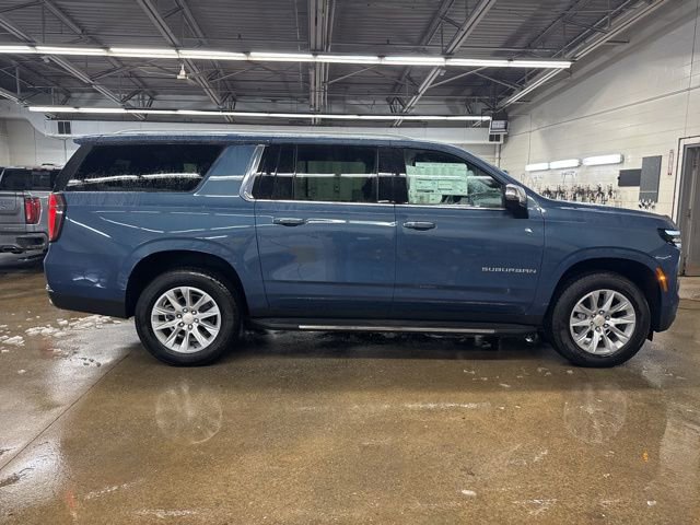 New 2026 Chevrolet Suburban Premier image 7