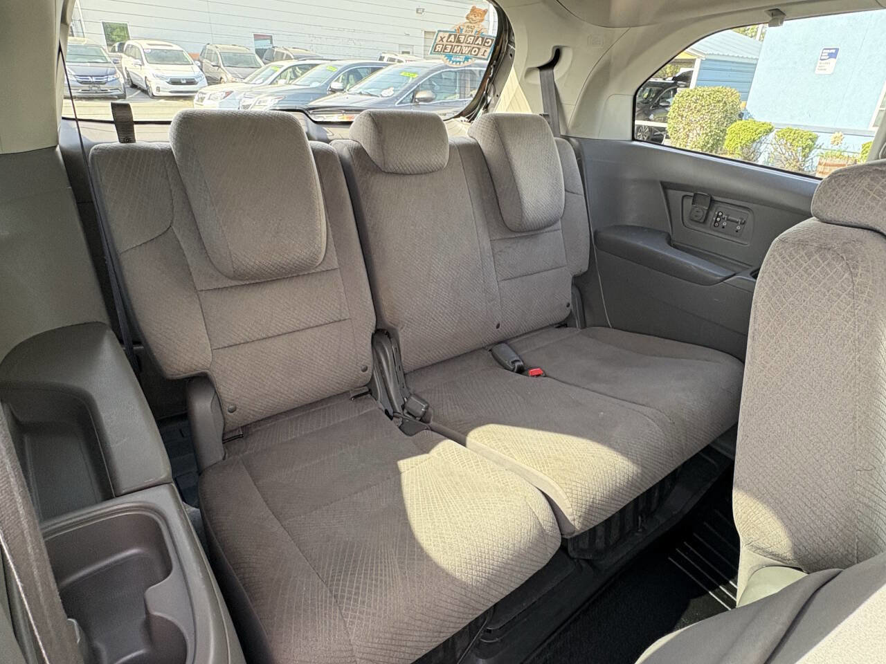 Used 2017 Honda Odyssey SE image 19