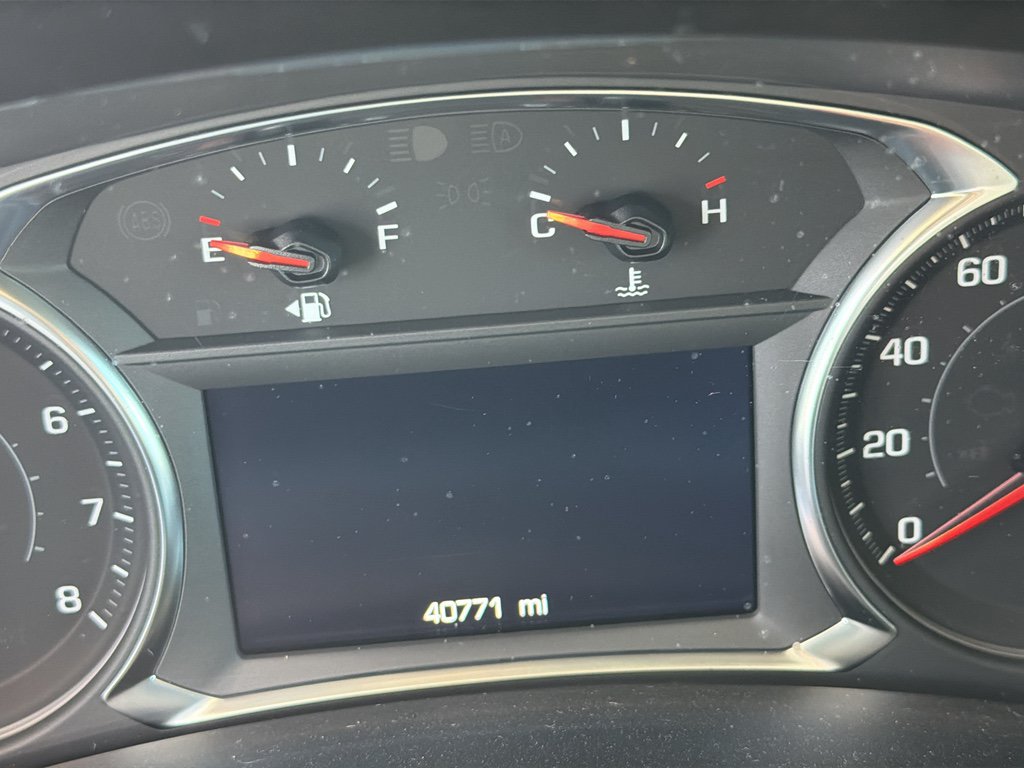 Used 2024 Chevrolet Equinox LT FWD image 3