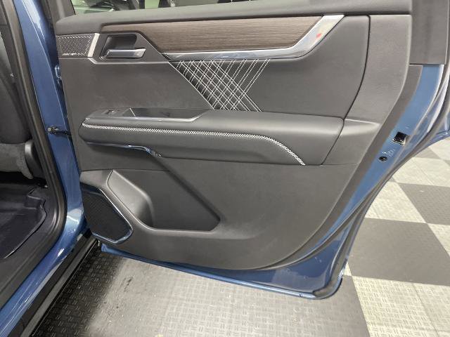 New 2025 GMC Acadia Denali w/ Super Cruise Package image 14