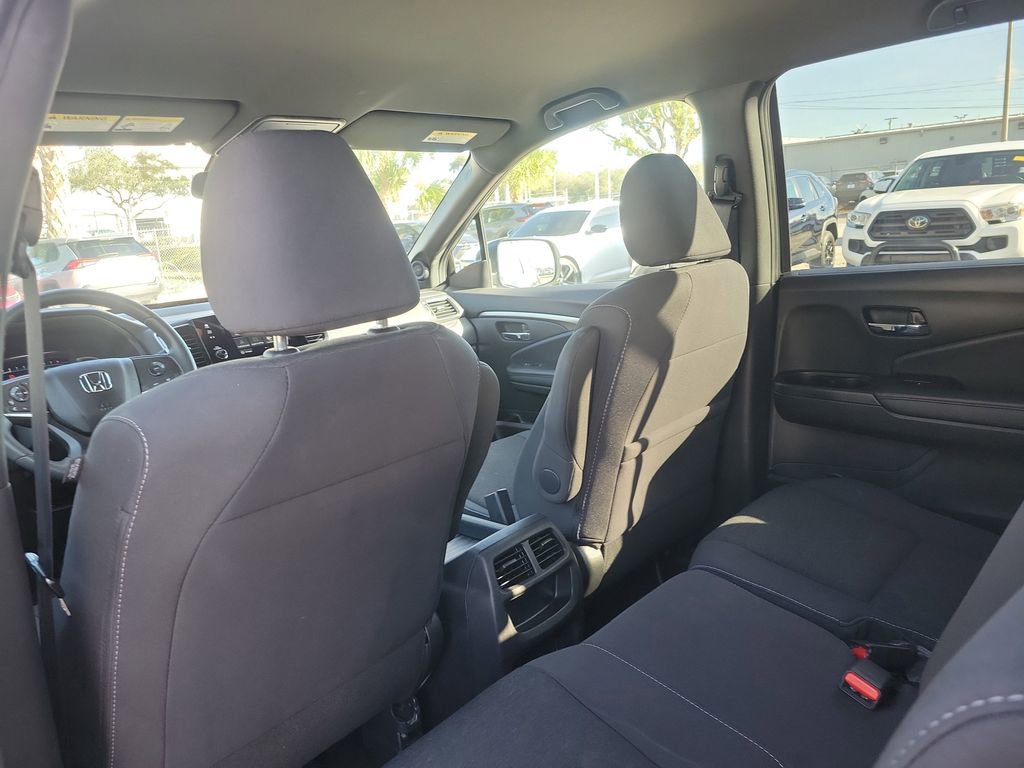 Used 2021 Honda Passport Sport image 10