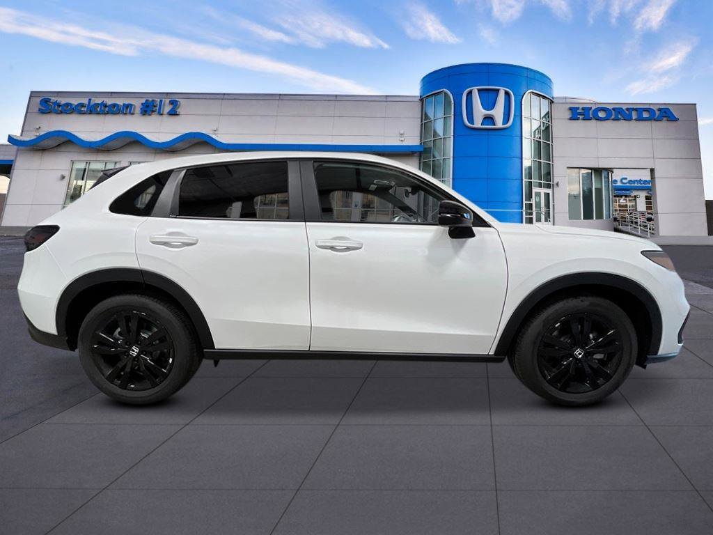New 2026 Honda HR-V Sport image 8