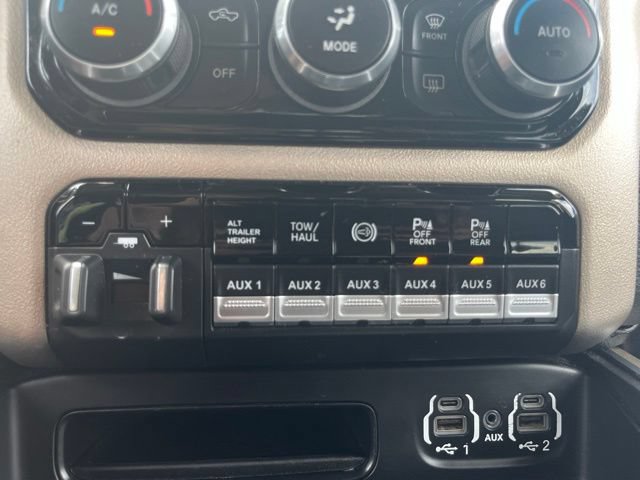 Used 2021 RAM 3500 Laramie AWD/4WD image 32