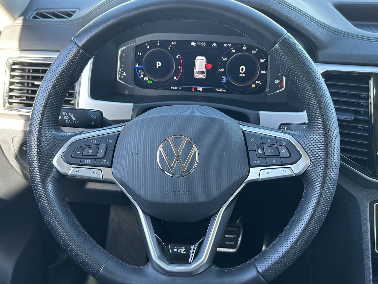 Used 2023 Volkswagen Atlas SEL R-Line AWD/4WD image 24