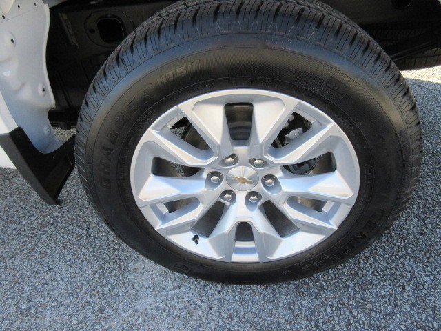 Used 2025 Chevrolet Silverado 1500 Custom image 11