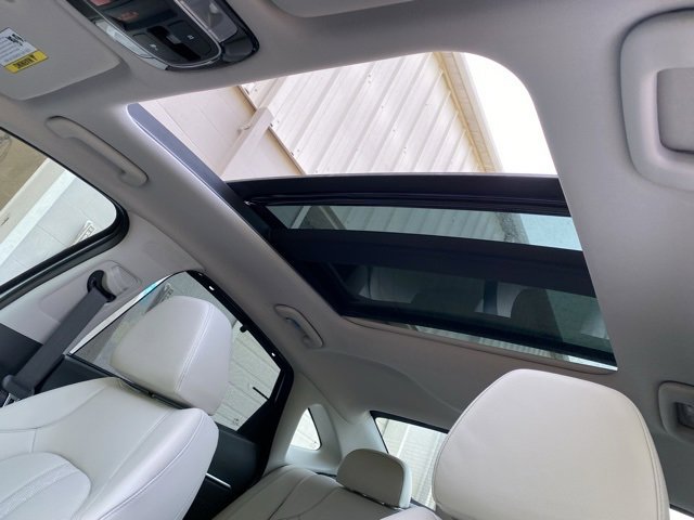 New 2025 Hyundai Sonata Limited image 22