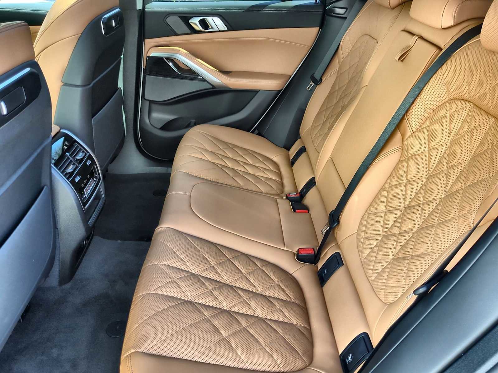 New 2026 BMW X6 xDrive40i image 20