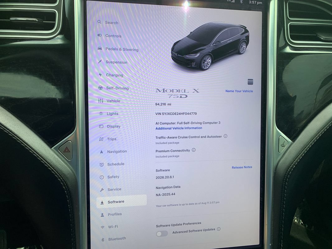 Used 2017 Tesla Model X 75D AWD/4WD image 13