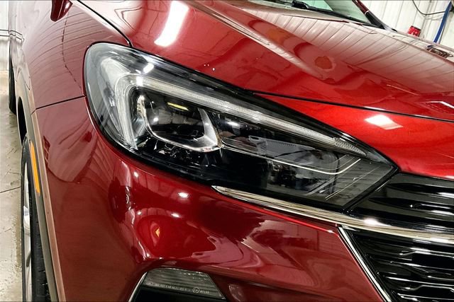 Used 2022 Buick Encore GX Essence w/ Experience Buick Package image 4