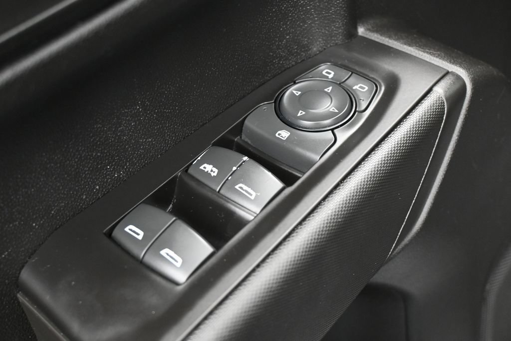 Used 2020 Chevrolet Silverado 1500 Custom Trail Boss w/ Custom Convenience Package AWD/4WD image 13