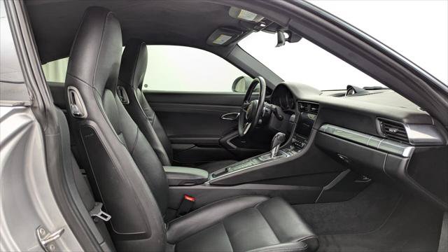 Used 2018 Porsche 911 Carrera RWD image 18