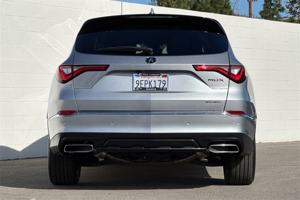Certified 2023 Acura MDX SH-AWD w/ Technology Package image 9
