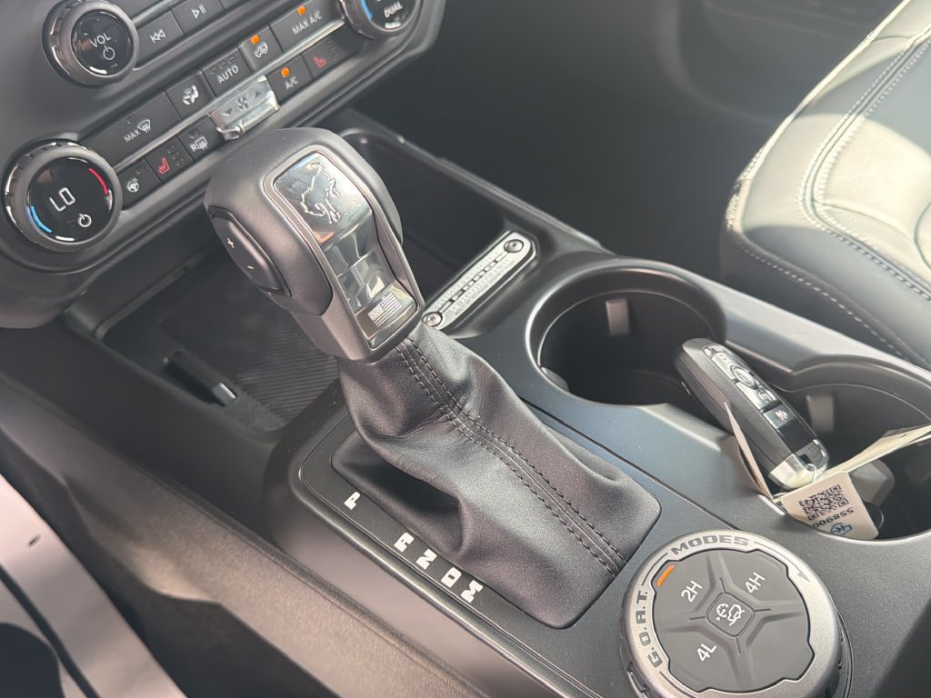 New 2026 Ford Bronco Outer Banks AWD/4WD image 26