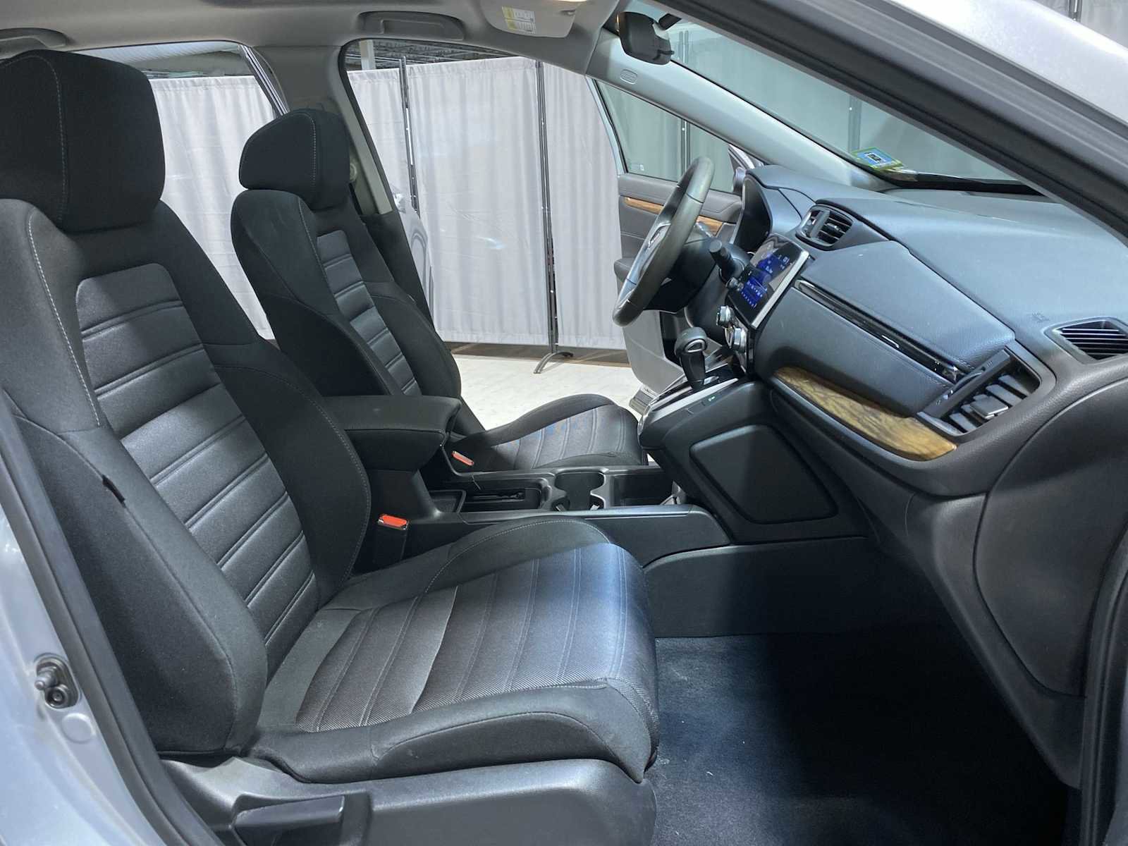 Used 2018 Honda CR-V EX image 14