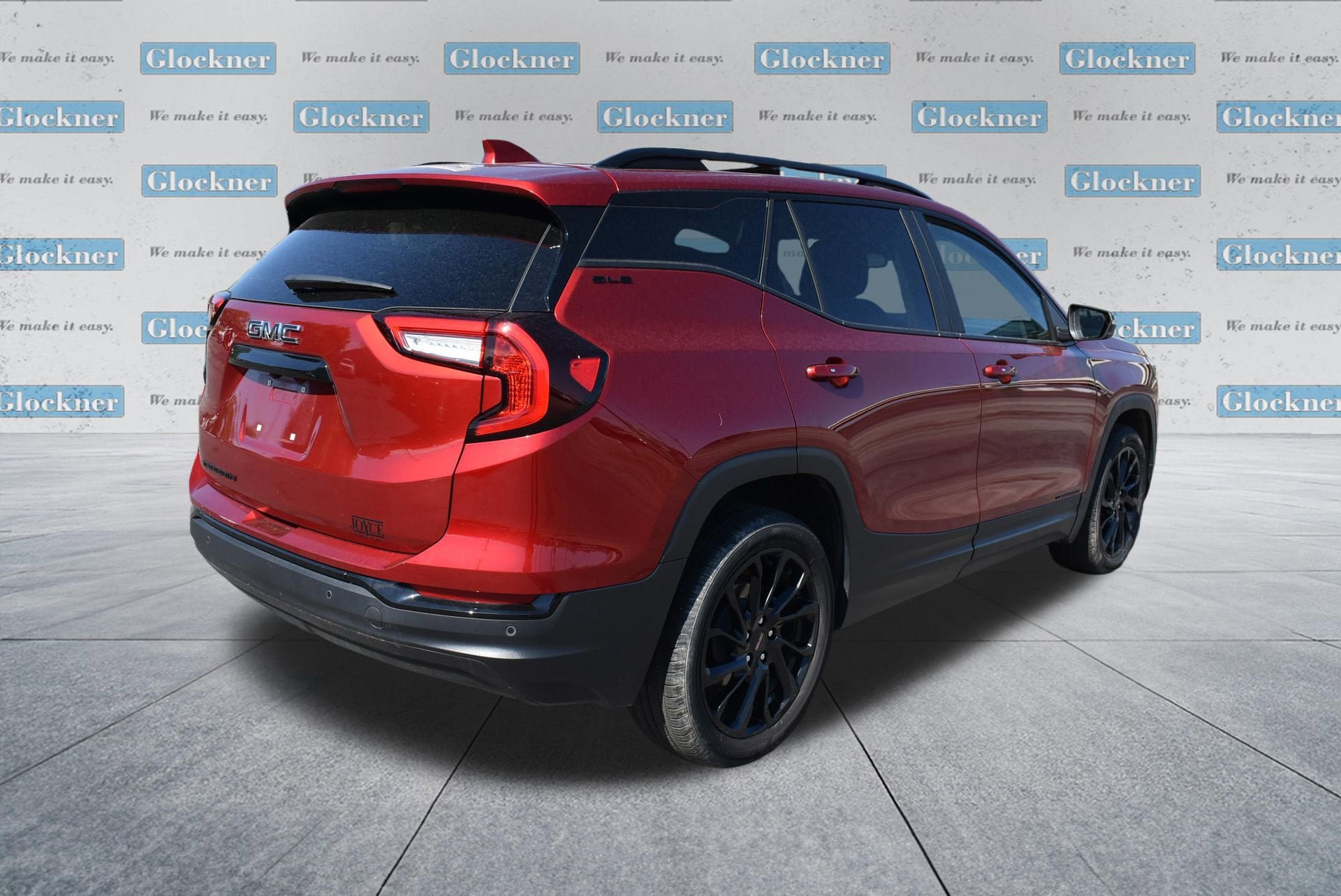 Used 2023 GMC Terrain SLE w/ Driver Convenience Package FWD image 6