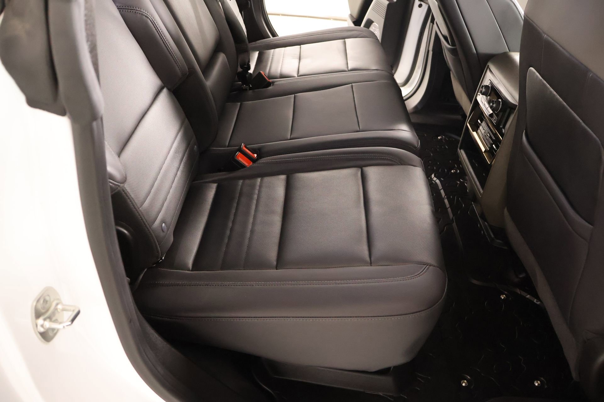 Used 2024 GMC Hummer EV 2X w/ LPO, Illumination Package image 14