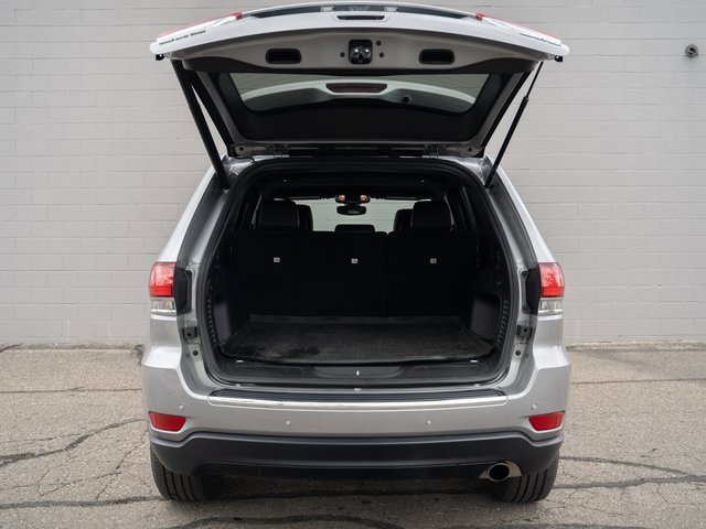 Used 2021 Jeep Grand Cherokee Limited image 14