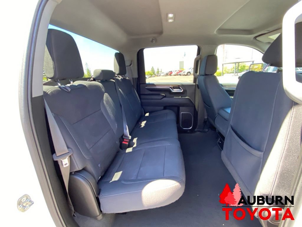 Used 2024 Chevrolet Silverado 2500 LT AWD/4WD image 19