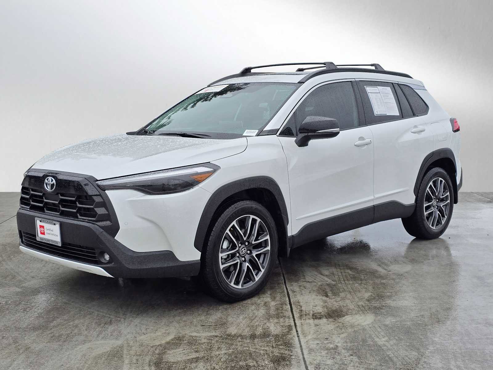 Certified 2026 Toyota Corolla Cross XLE w/ Convenience Package image 3