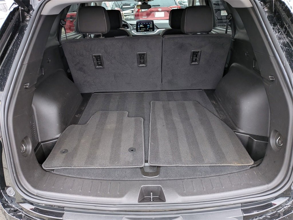 Used 2025 Chevrolet Blazer LT image 27