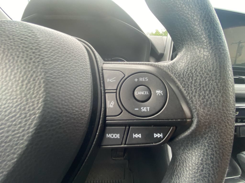 Used 2024 Toyota RAV4 XLE w/ Convenience Package AWD/4WD image 19
