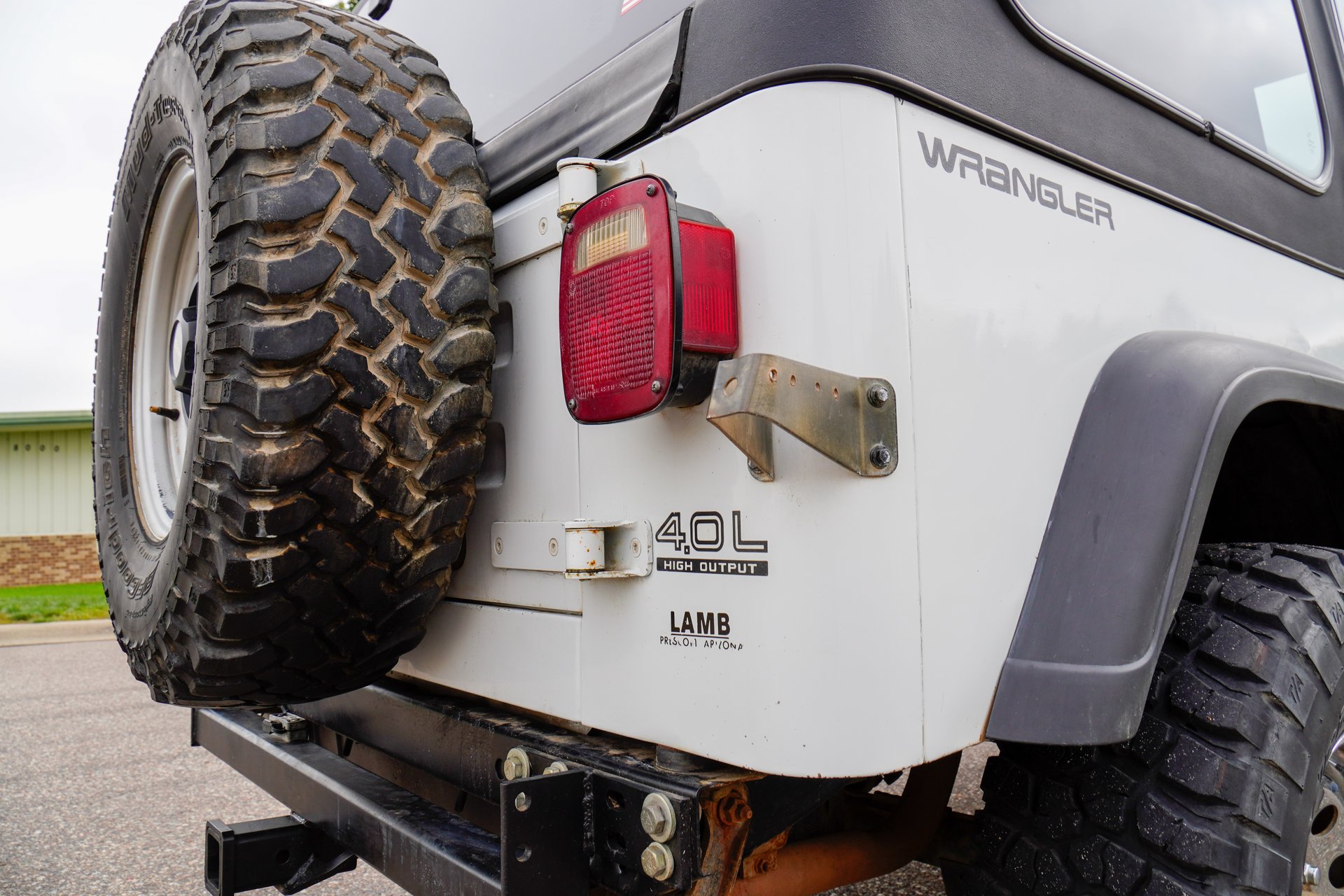 Used 1992 Jeep Wrangler 4WD image 29