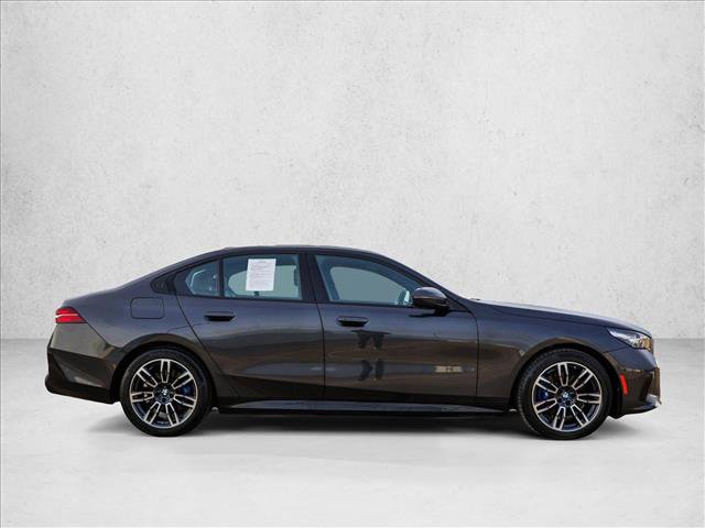 Used 2026 BMW 530i xDrive image 4