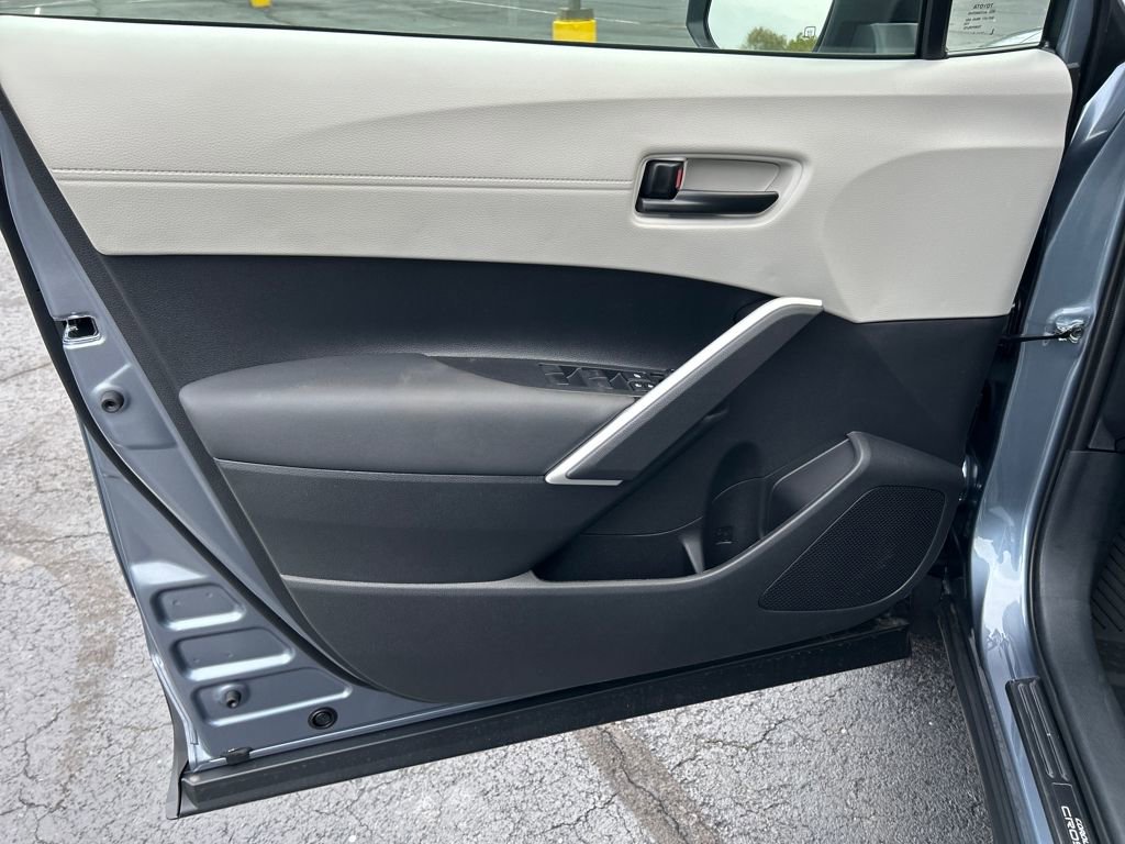 New 2026 Toyota Corolla Cross L image 10