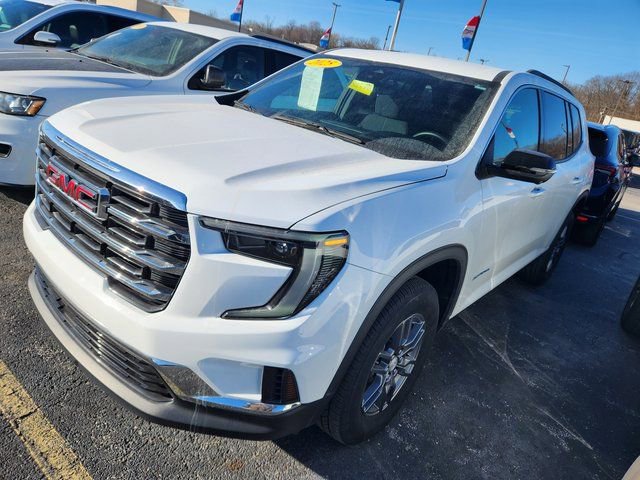 Used 2025 GMC Acadia Elevation image 1