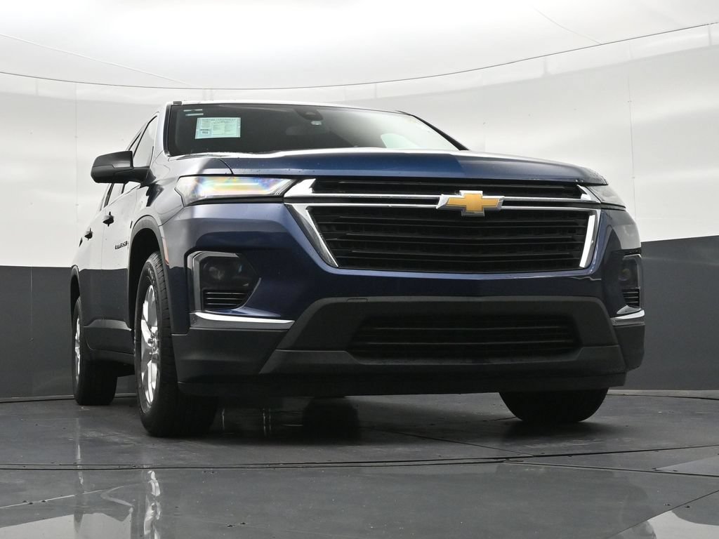 Used 2022 Chevrolet Traverse LS FWD image 29