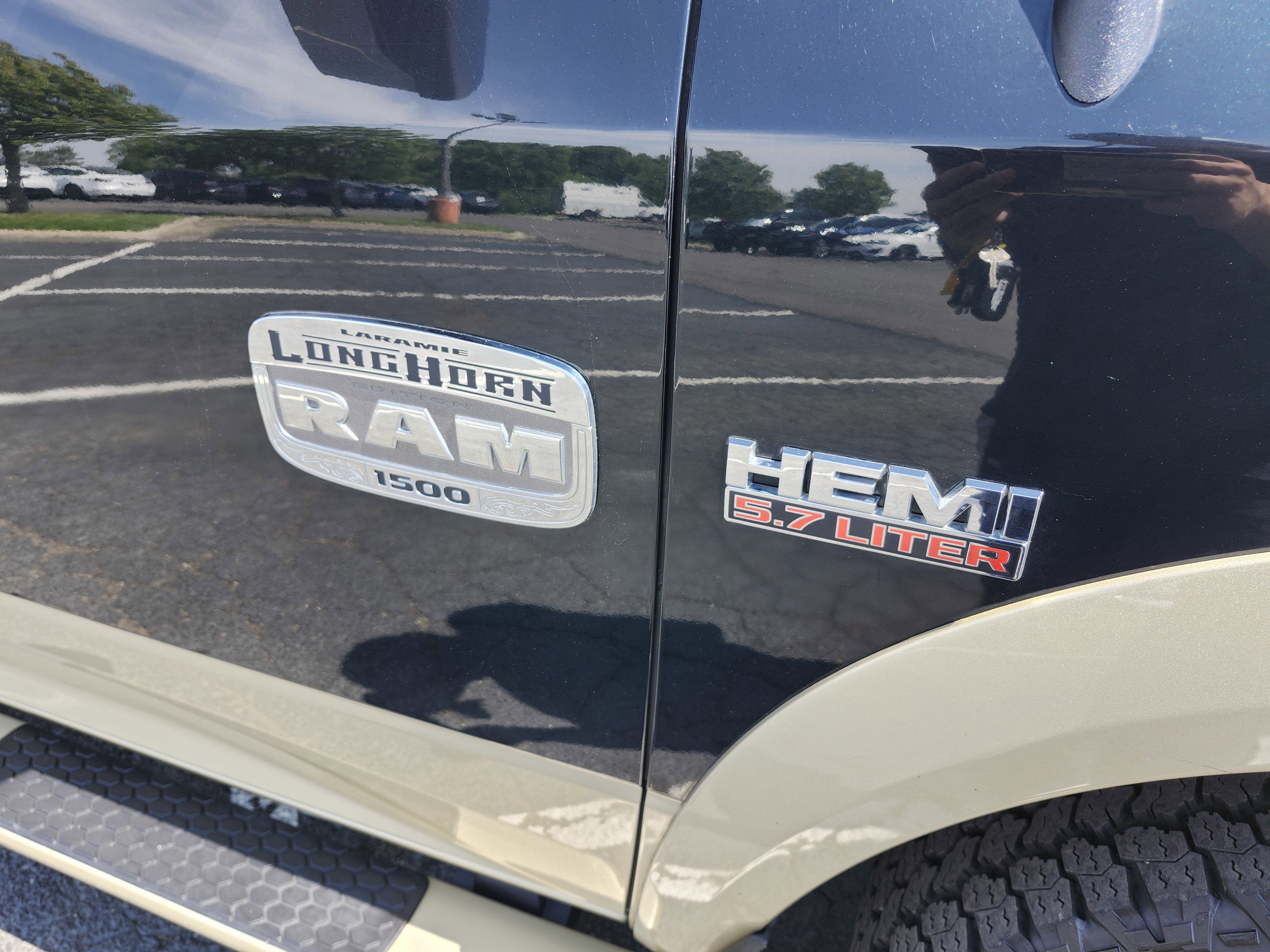 Used 2016 RAM 1500 Laramie Longhorn w/ Convenience Group AWD/4WD image 15