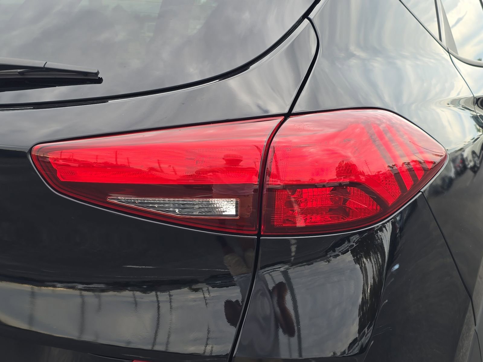 Used 2019 Hyundai Tucson SE image 8