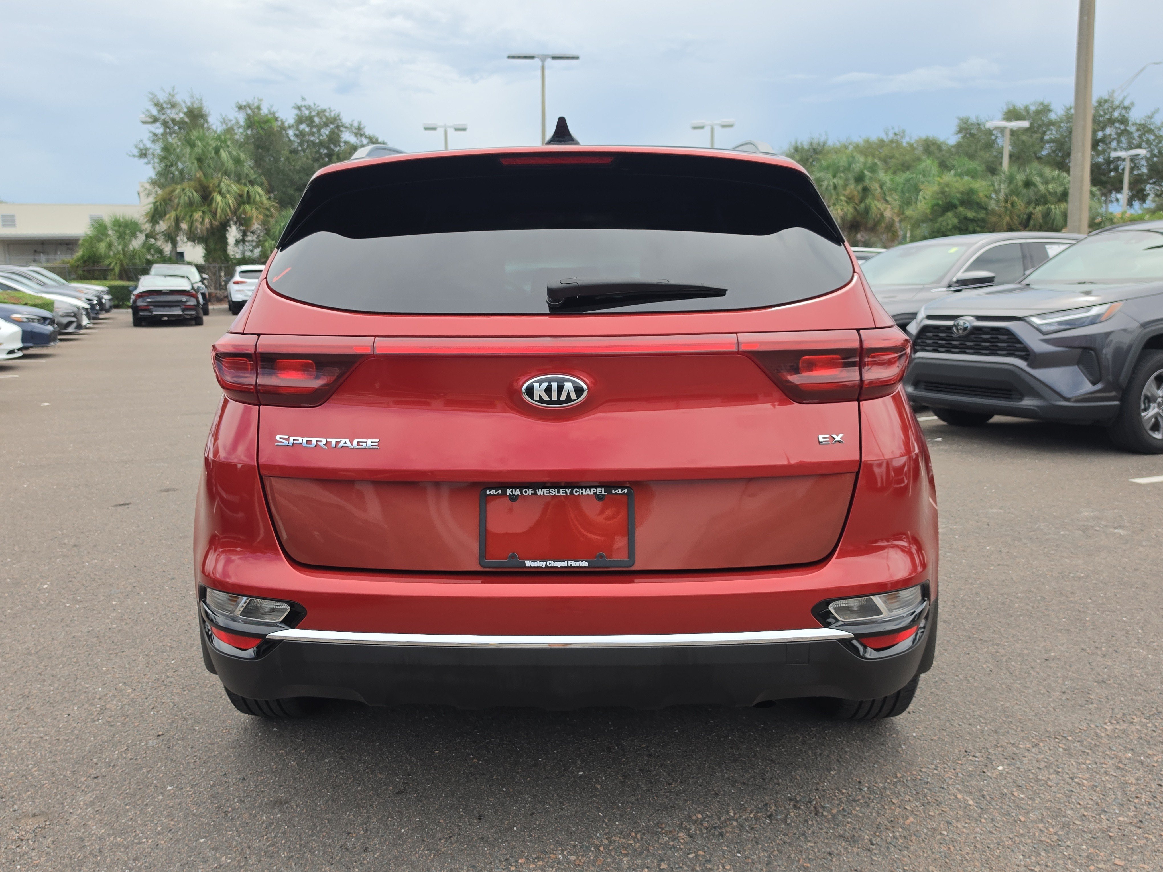 Certified 2022 Kia Sportage EX FWD image 7