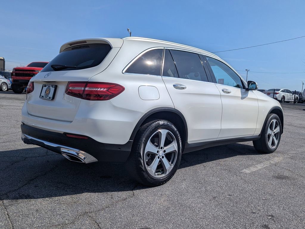 Used 2017 Mercedes-Benz GLC 300 image 5