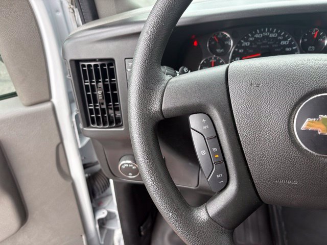 Used 2025 Chevrolet Express 2500 w/ Driver Convenience Package RWD image 32