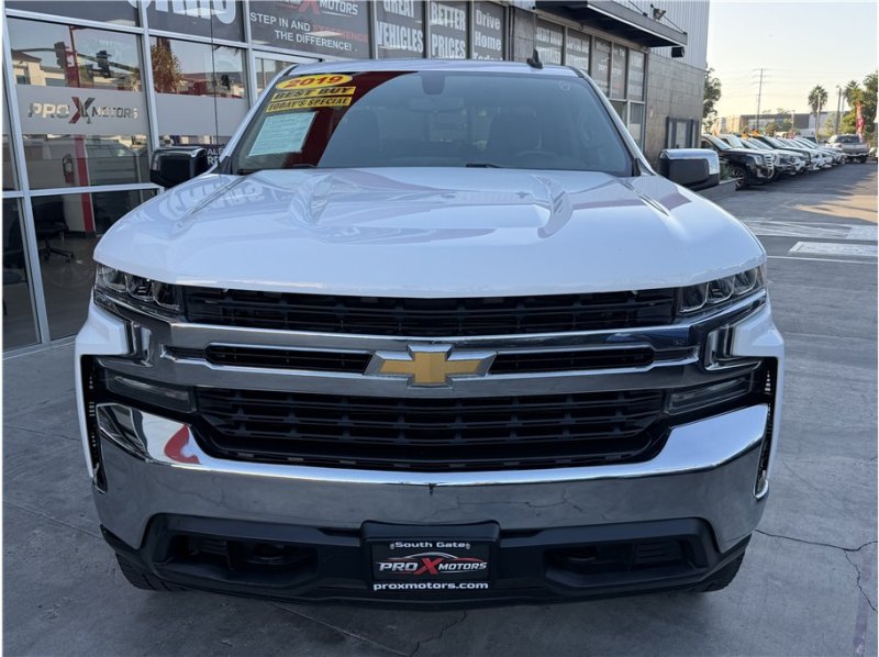Used 2019 Chevrolet Silverado 1500 LT w/ All-Star Edition AWD/4WD image 8