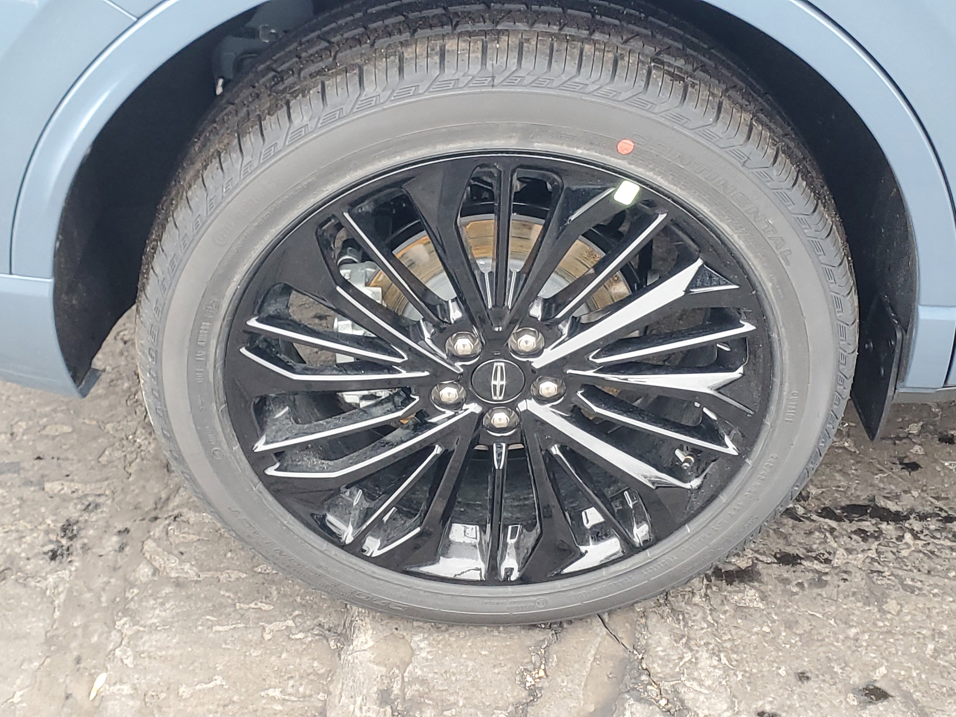 New 2026 Lincoln Corsair Premiere image 5