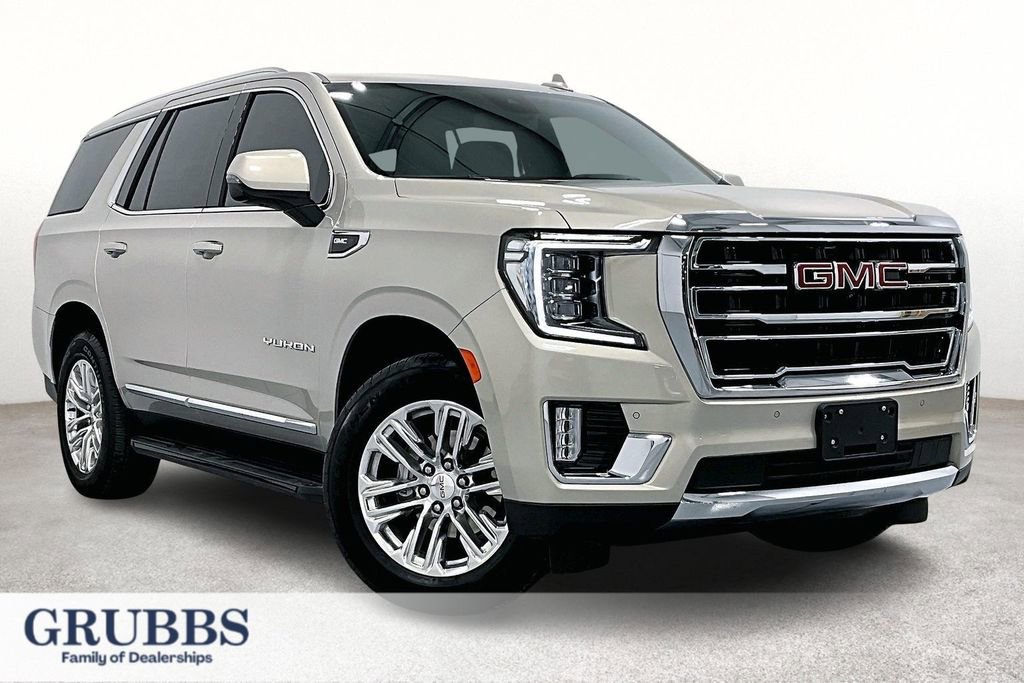 Used 2023 GMC Yukon SLT w/ SLT Luxury Package image 1