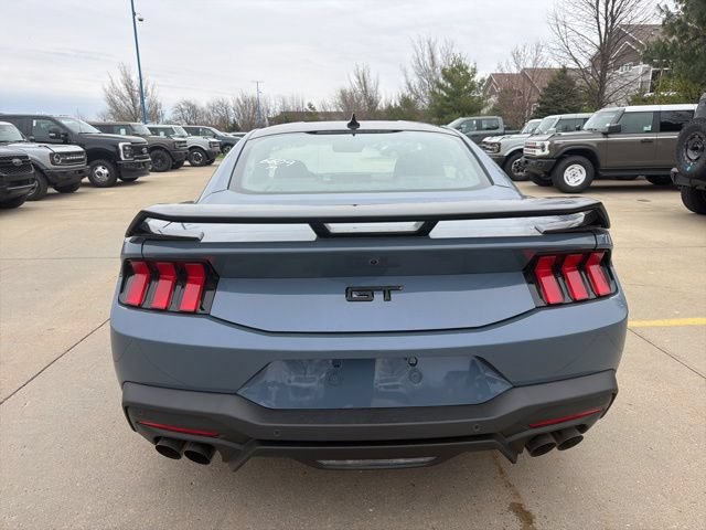 New 2026 Ford Mustang GT w/ GT Performance Package RWD image 6