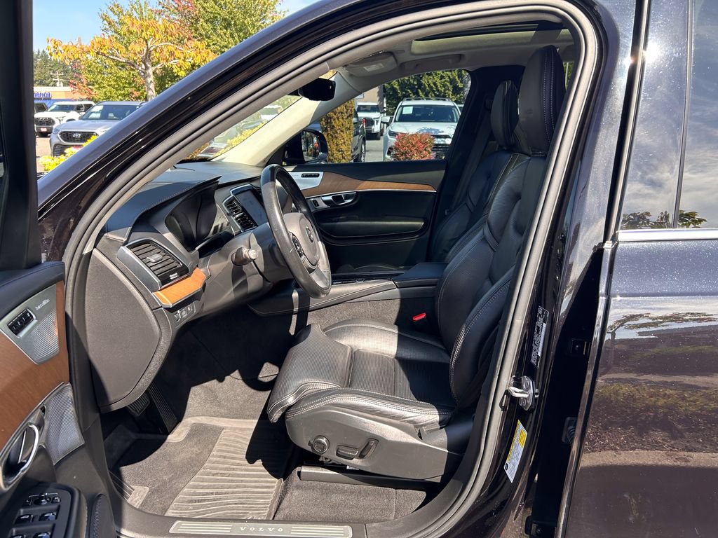 Used 2019 Volvo XC90 T8 Inscription w/ Luxury Package AWD/4WD image 22