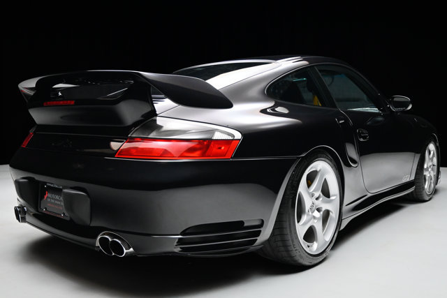 Used 2003 Porsche 911 GT2 RWD image 24