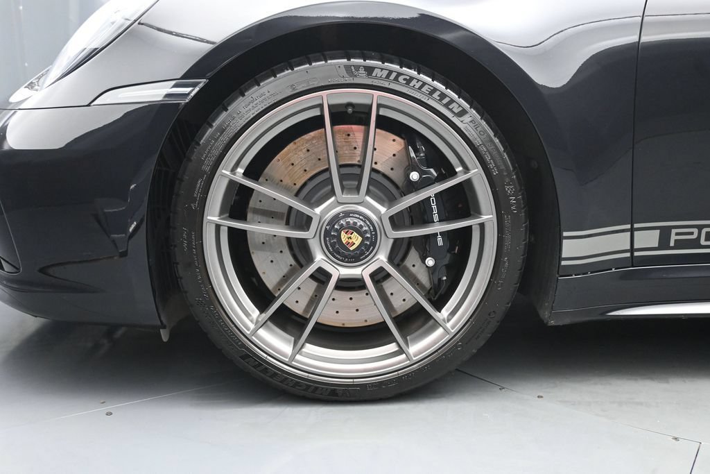 Used 2023 Porsche 911 50th Anniversary Edition AWD/4WD image 7