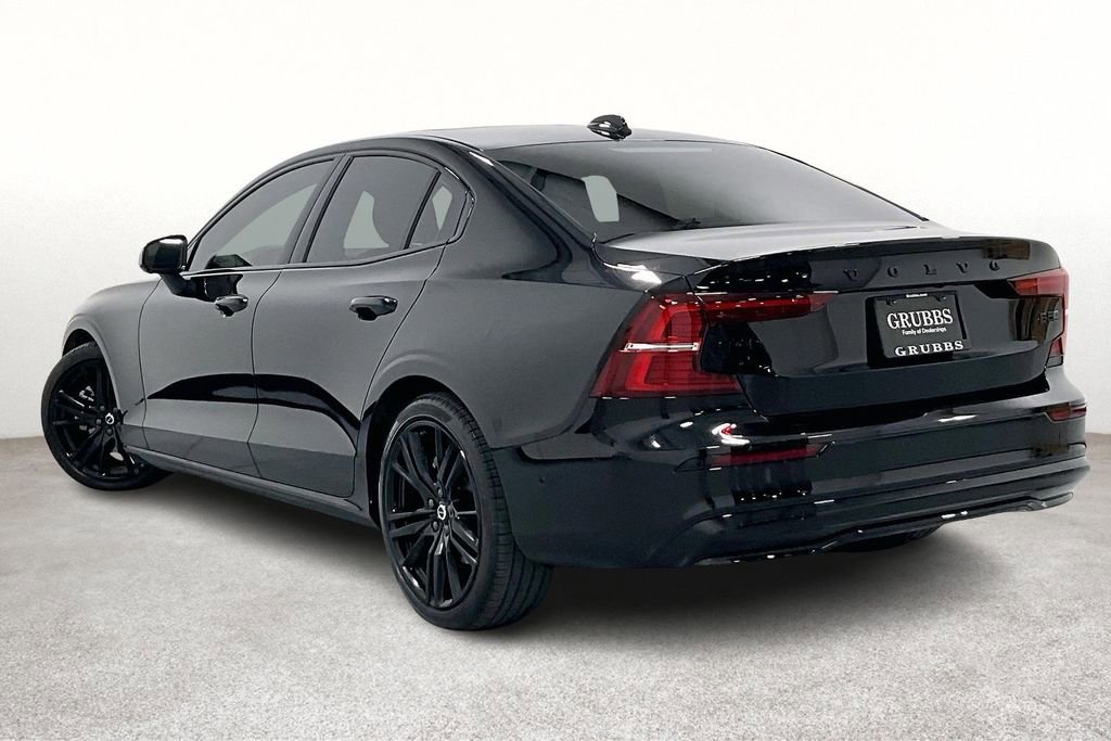 Used 2024 Volvo S60 B5 Plus w/ Protection Package Premier image 14
