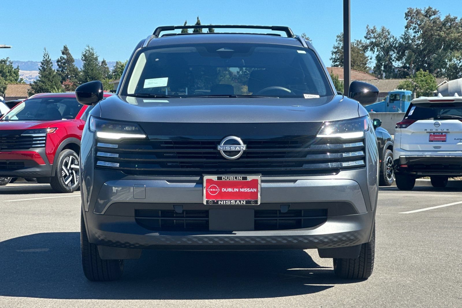 New 2026 Nissan Kicks SV w/ Cold Weather Package AWD/4WD image 9