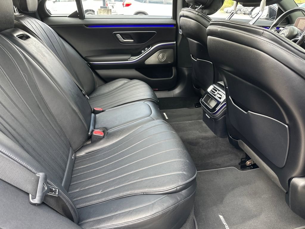 Certified 2022 Mercedes-Benz S 500 4MATIC w/ AMG Line Package image 34