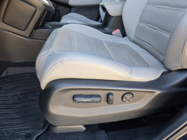 Used 2019 Honda CR-V Touring image 9